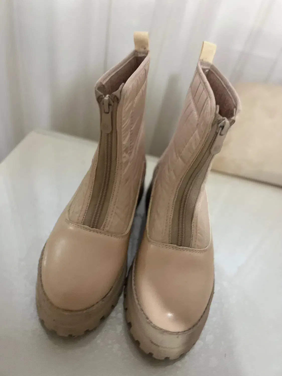 پوتین کرمی مدل کاپشنی دخترانه|کیف، کفش، کمربند|ارومیه, |دیوار