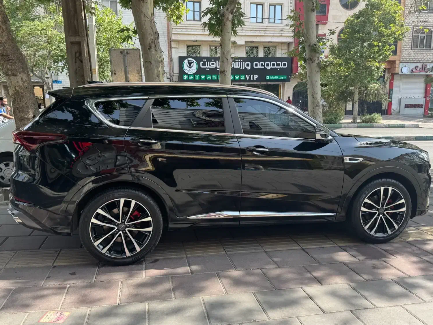 فروش یک دستگاه فیدلیتی پرستیژ ۷ نفره داخل نسکافه|خودرو سواری و وانت|تهران, علم و صنعت|دیوار