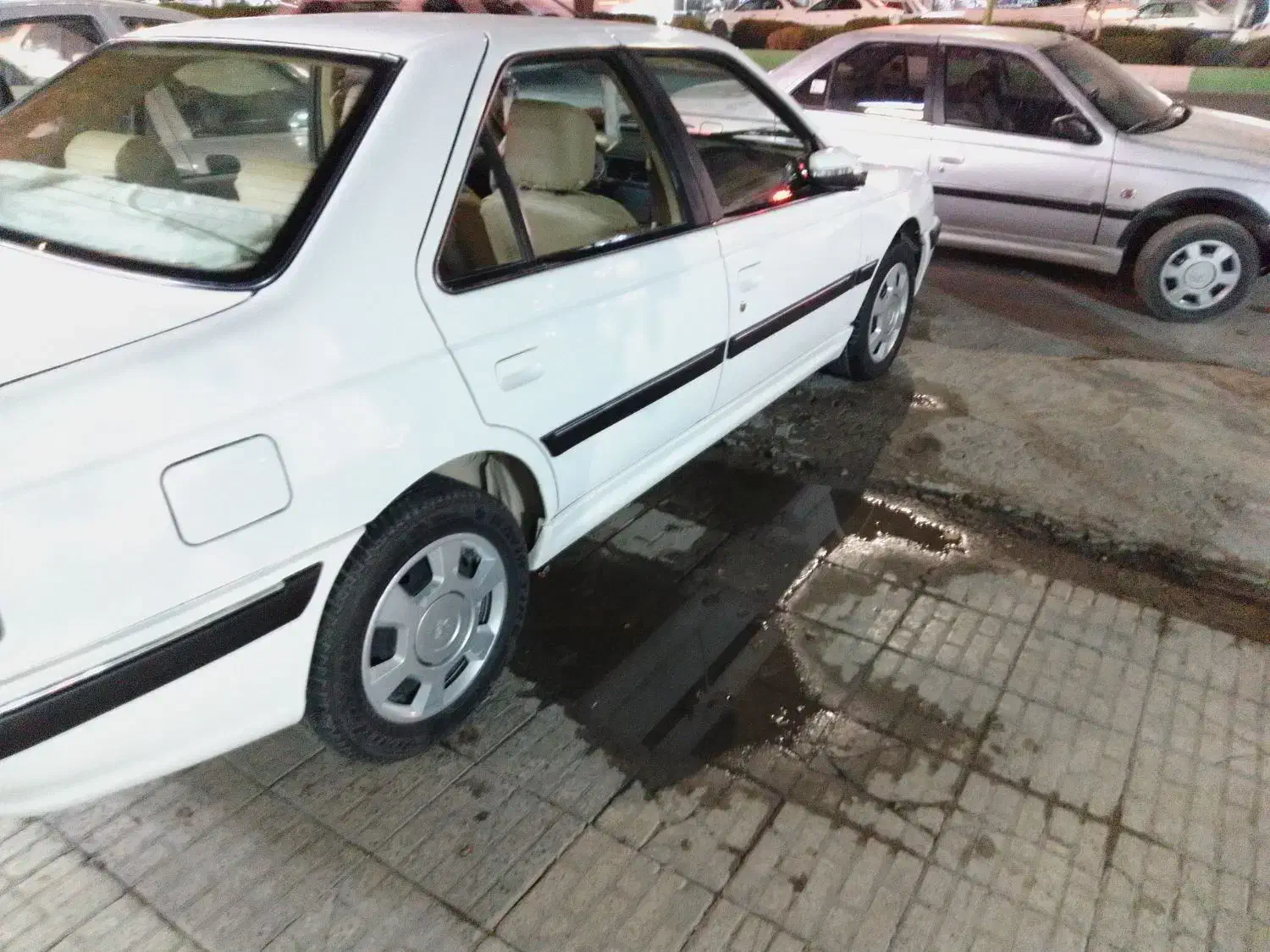 پژو پارس|خودرو سواری و وانت|شهرضا, |دیوار