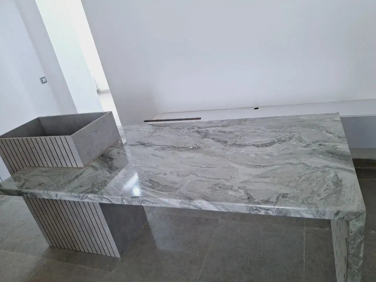 کانتر|مبلمان اداری|قروه, |دیوار