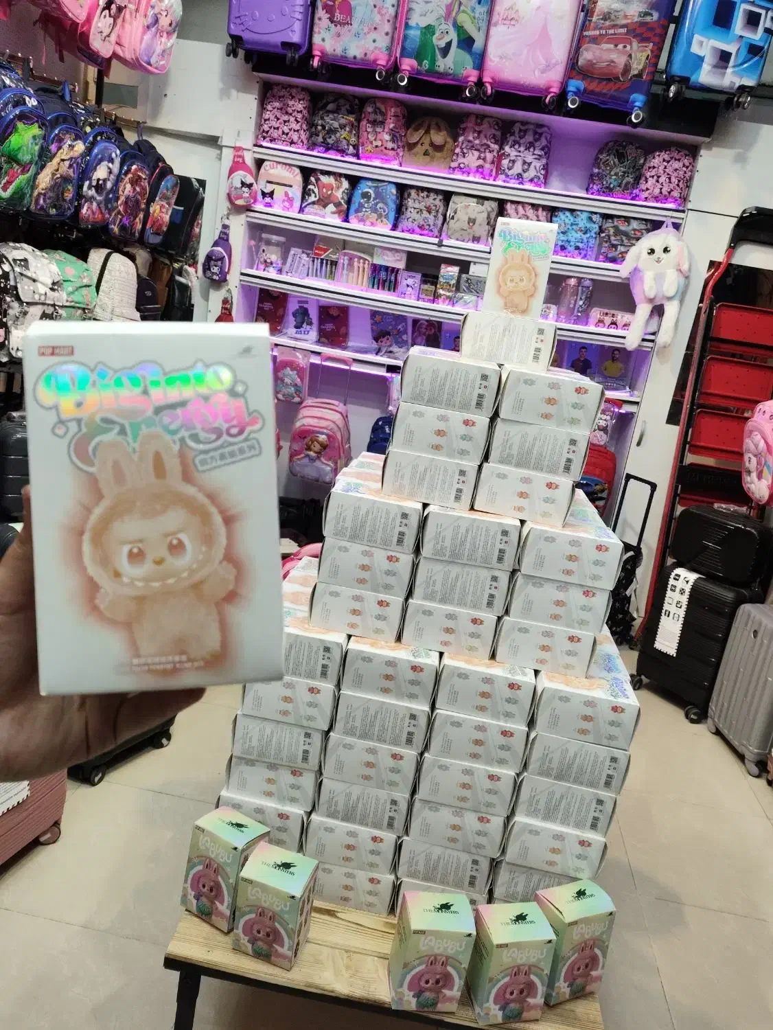 عروسک لبوبو ۲۸۵ تومن|اسباببازی|مشهد, هفده شهریور|دیوار