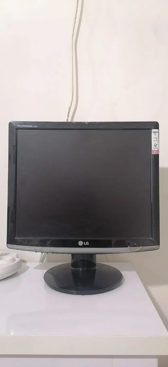 کامپیوتر|رایانه رومیزی|گنبد کاووس, |دیوار