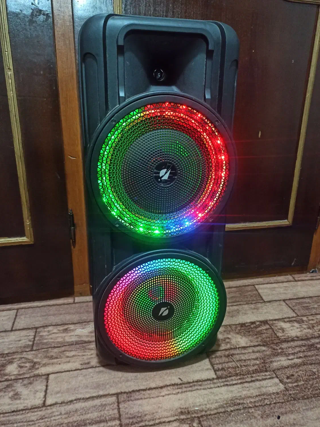 اسپیکر ایستاده|سیستم صوتی خانگی|نهاوند, |دیوار