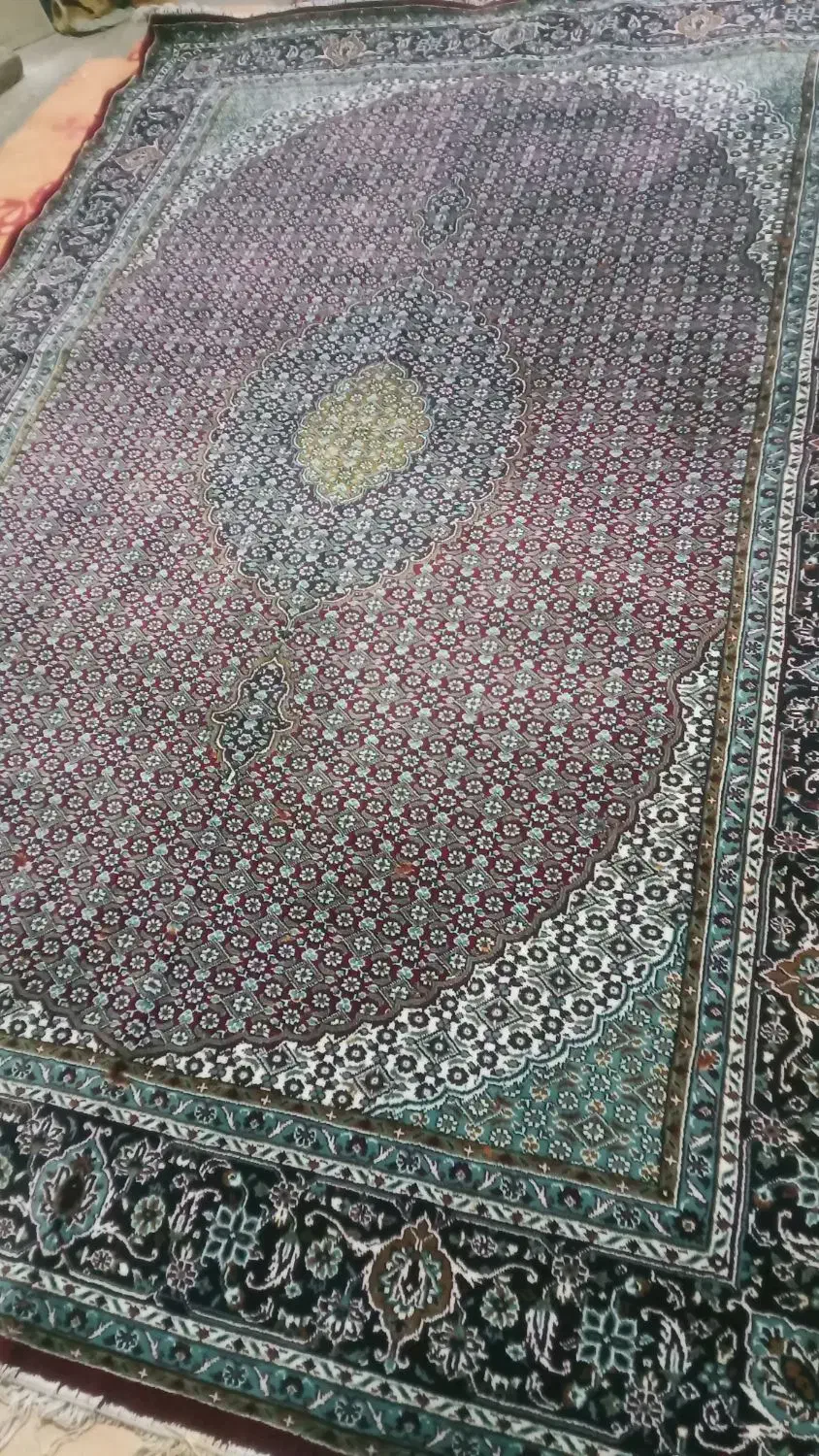 ۲عدد فرش برای باغ خوبی سالم|فرش|ارومیه, |دیوار