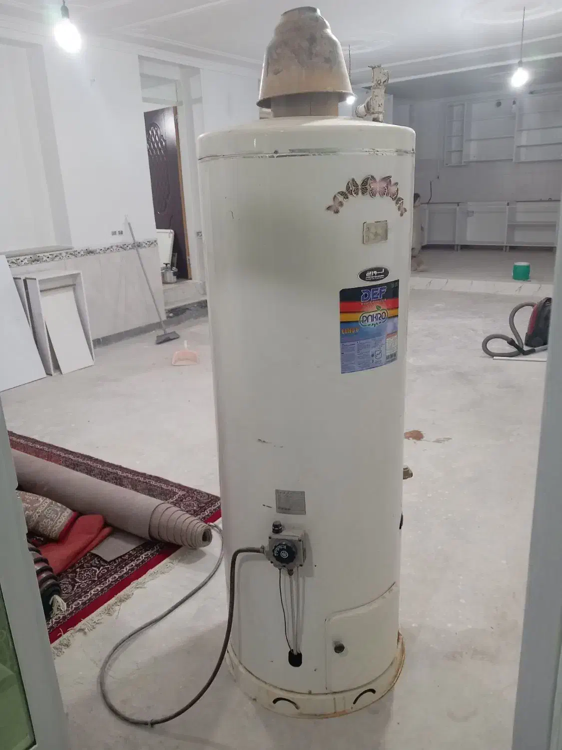 ابگرمکن ایستاده لورج|آبگرمکن، پکیج، شوفاژ|الشتر, |دیوار