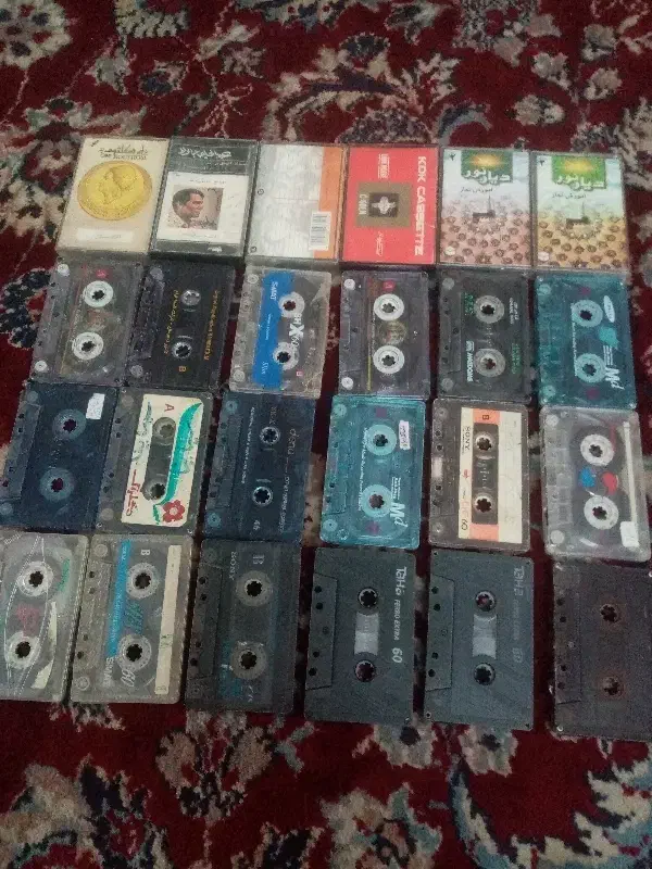 نوار کاست|کلکسیون اشیاء عتیقه|مشهد, سمزقند|دیوار