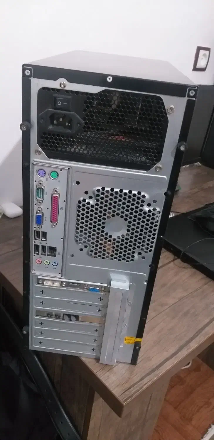 کیس کامپیوتر|رایانه رومیزی|تاکستان, |دیوار