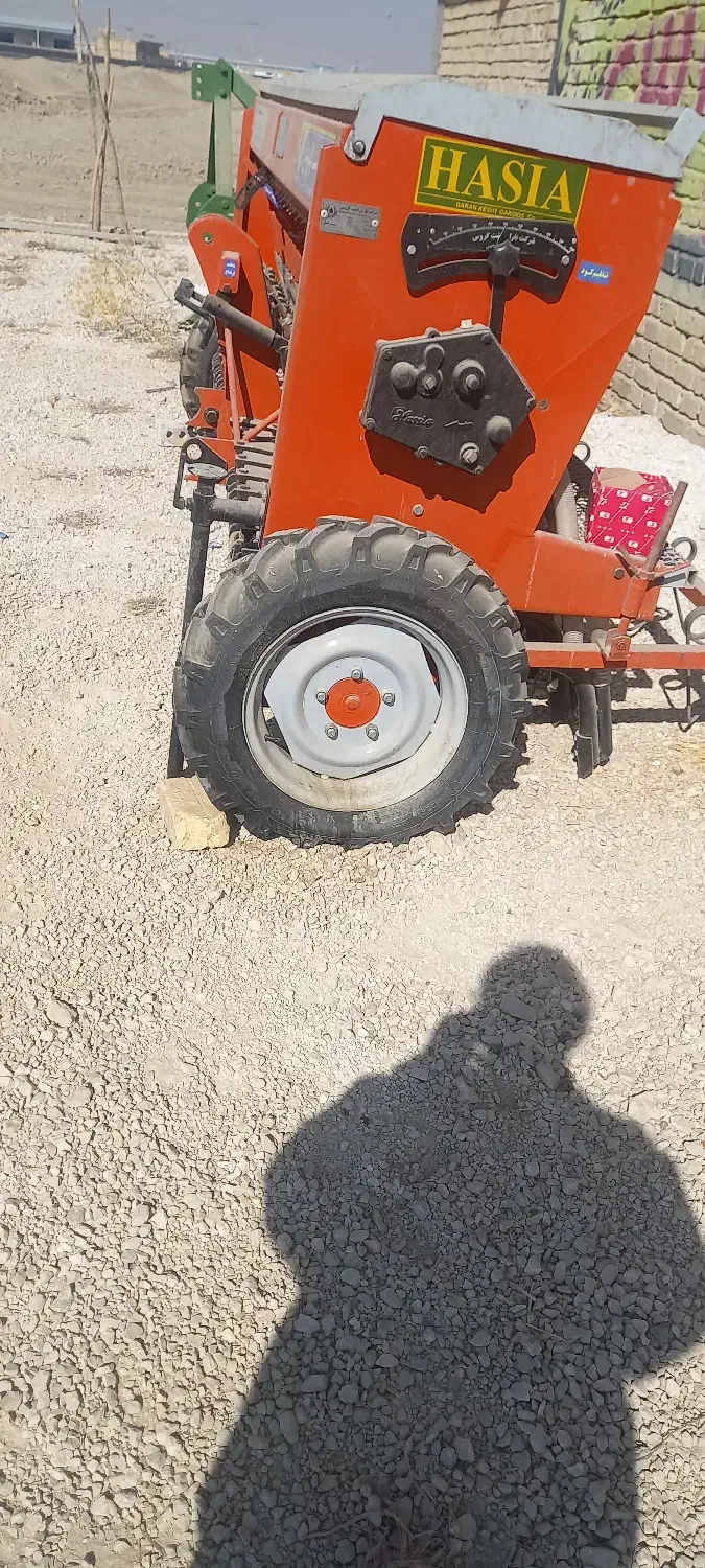 دستگاه کشت|ماشین‌آلات صنعتی|مرودشت, رامجرد یک|دیوار