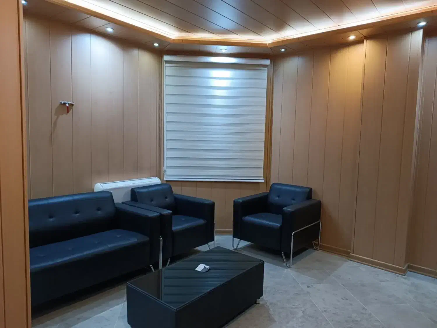 فروش دفتر تجاری در چهار راه سعدی|فروش دفتر کار، اتاق اداری، مطب|زنجان, |دیوار