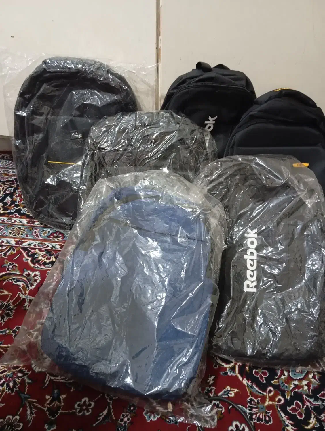 کیف|کیف، کفش، کمربند|شیراز, شهرک گلدشت حافظ‎|دیوار