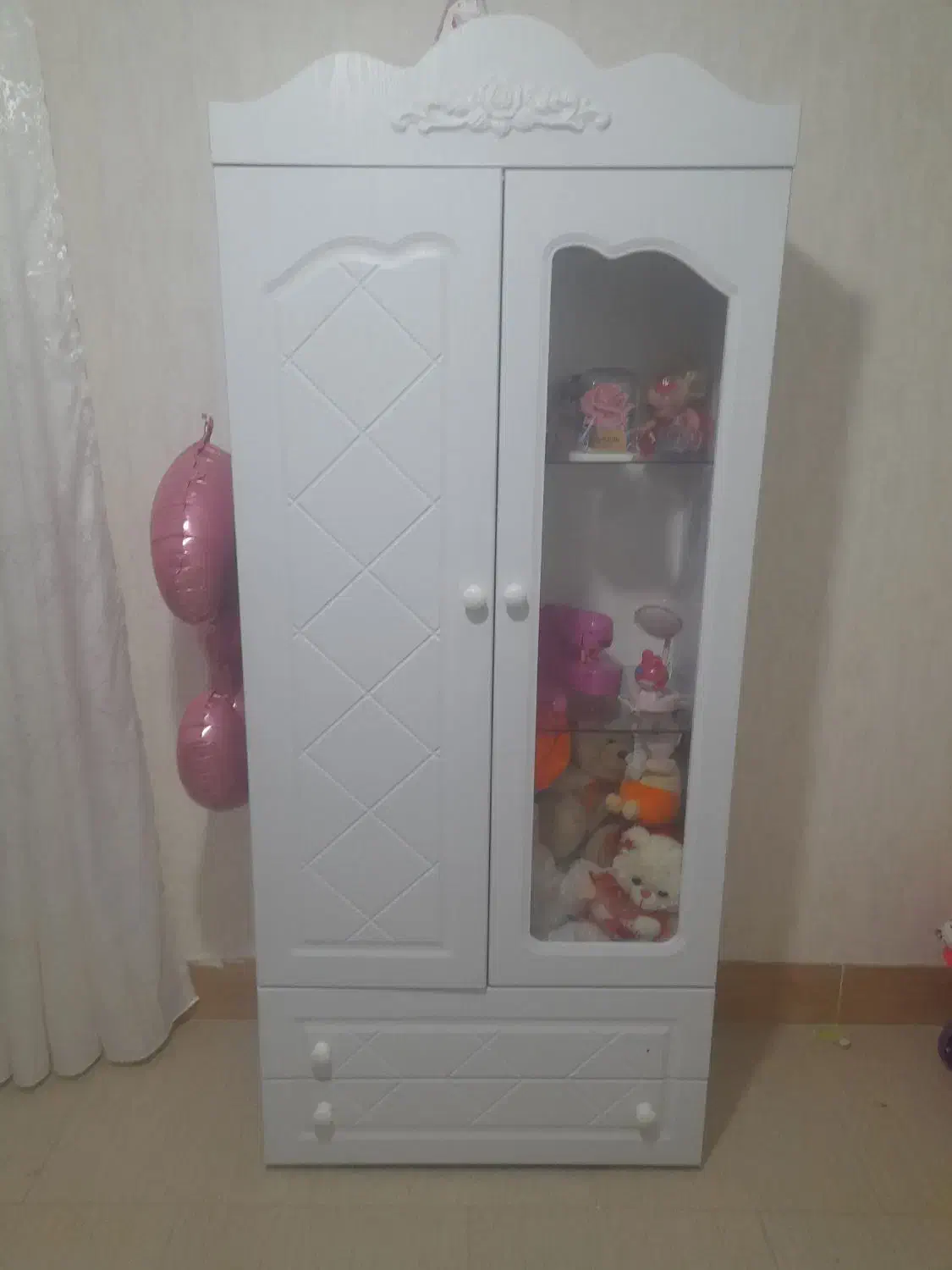 کمد و تخت|تخت و سرویس خواب|پاکدشت, حصار امیر|دیوار