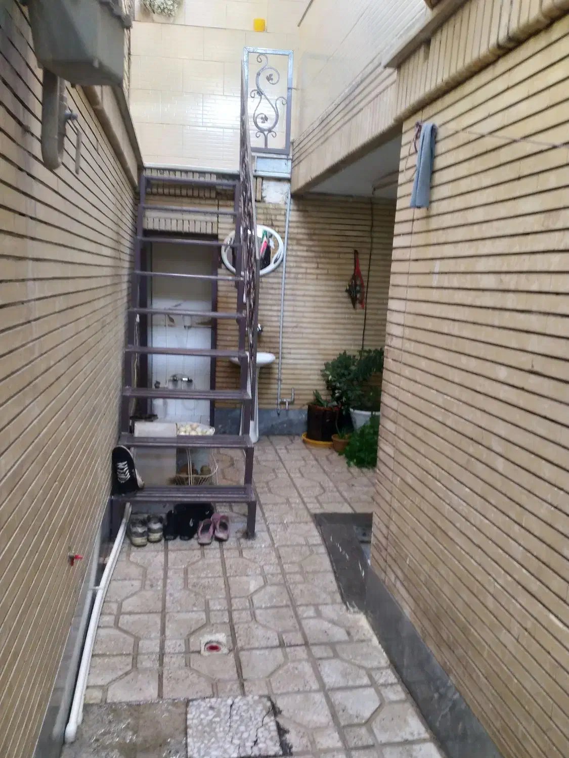 منزل‌ویلایی‌۶۰‌متری‌دوطبقه قولنامه‌ای|فروش خانه و ویلا|اصفهان, شهرک کاوه|دیوار