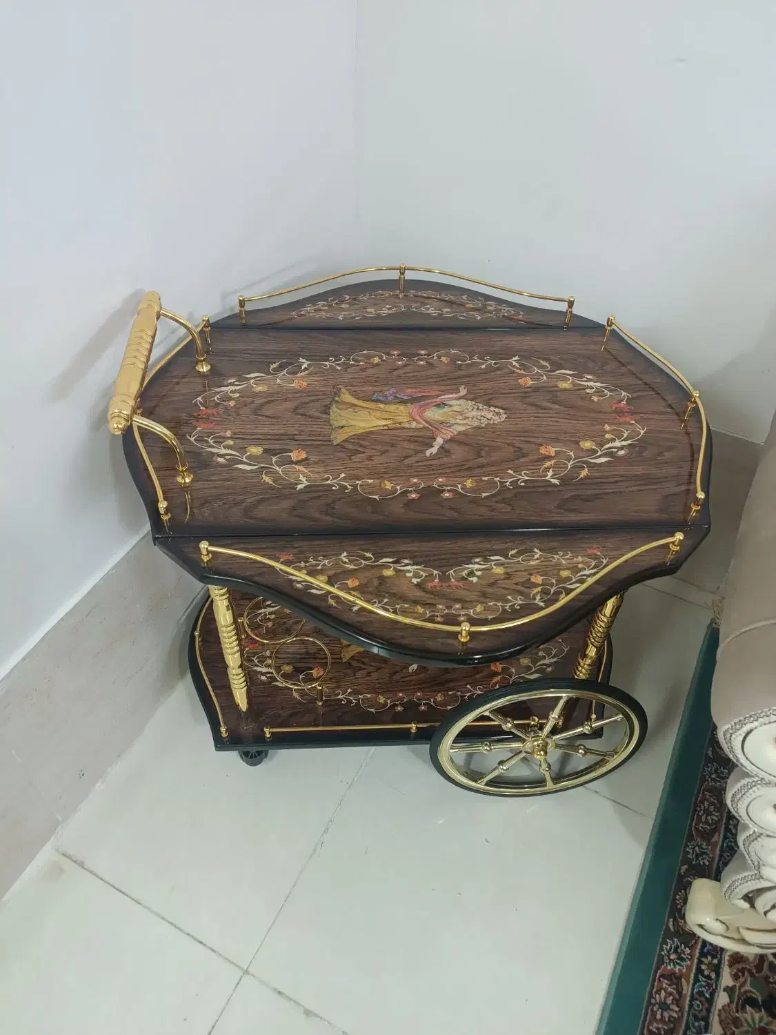 میز بار|بوفه، ویترین، کنسول|مشهد, کارگران|دیوار