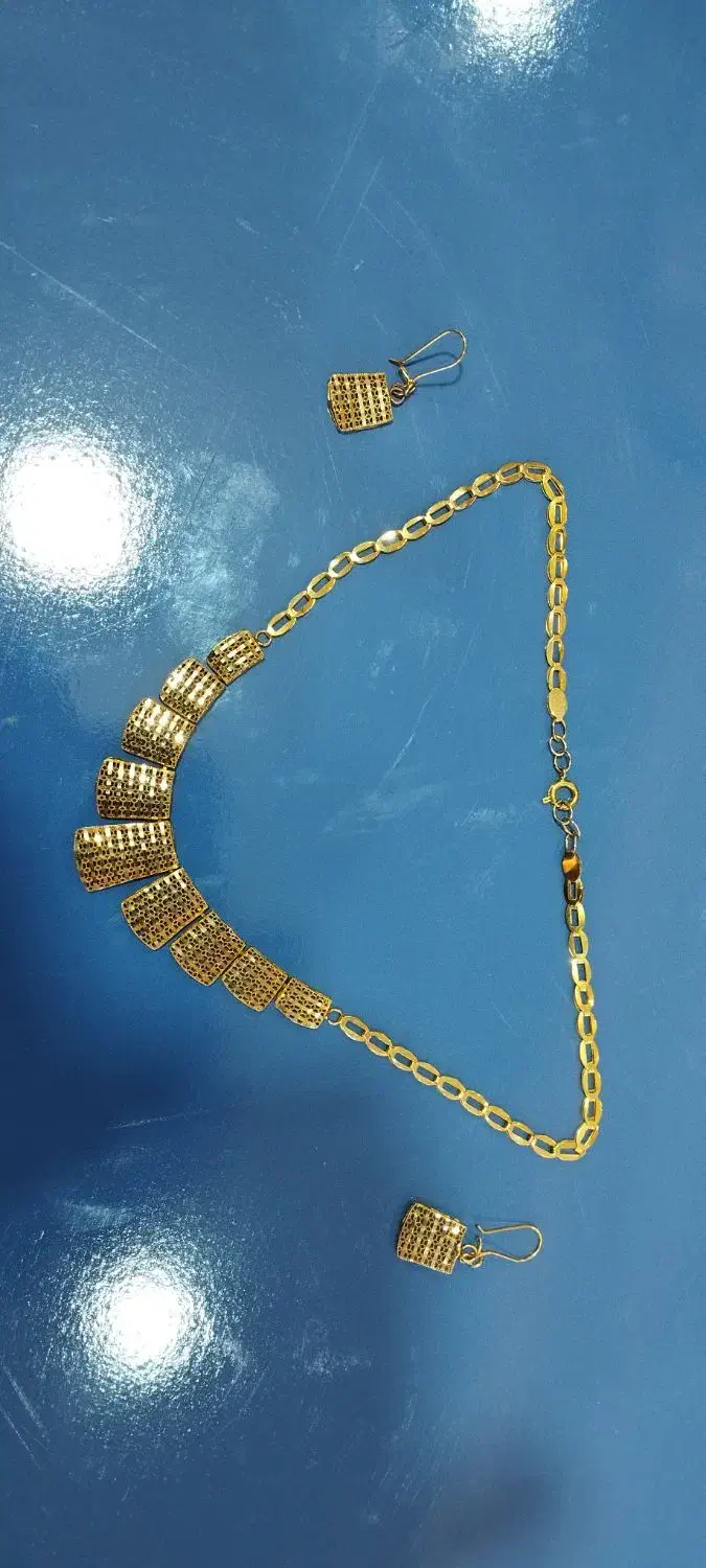 طلای مستعمل|جواهرات|زیرآب, |دیوار