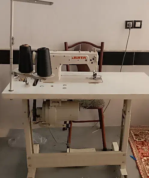 چرخ صنعتی|چرخ خیاطی و ریسندگی|قم, شهر قائم|دیوار