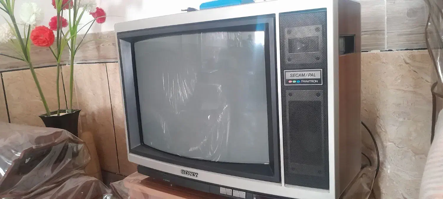 تلویزیون چوبی نوستالژی سونی قدیمی دورچوب|تلویزیون و پروژکتور|خرم‌آباد, |دیوار