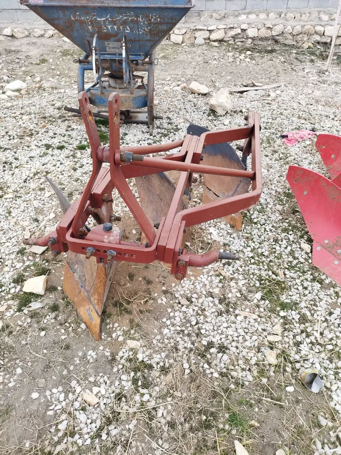 گاوآهن|ماشینآلات صنعتی|ماهیدشت, |دیوار