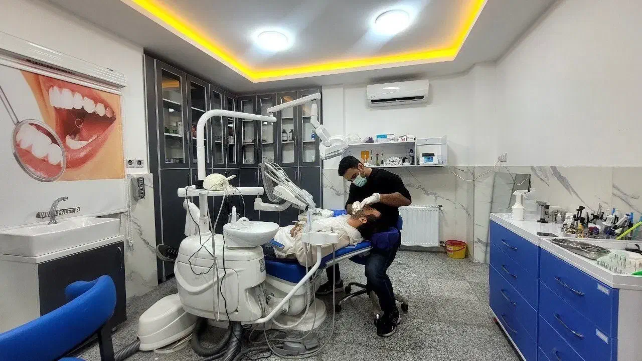 جذب نیروی خدماتی(نظافت)در درمانگاه دندانپزشکی|استخدام سرایداری و نظافت|قائم‌شهر, |دیوار