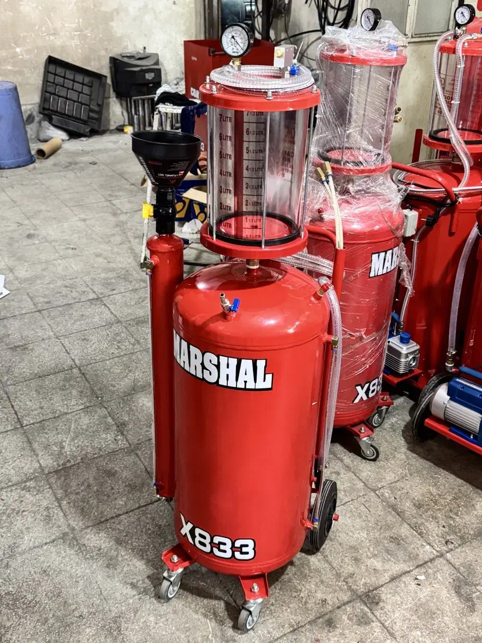 ساکشنروغن موتور.واسکازین زن دار.ساکشن بادی برقی|ماشینآلات صنعتی|تهران, مسعودیه|دیوار