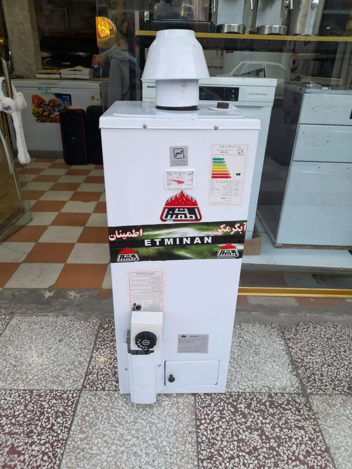 آب گرم کن های مختلف گازی اطمینان قیمت توی توضیحات|آبگرمکن، پکیج، شوفاژ|گنبد کاووس, |دیوار