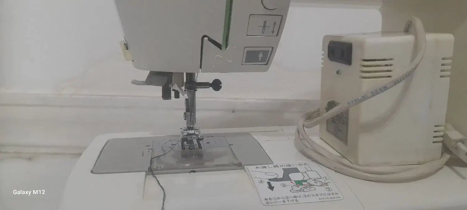 چرخ خیاطی|چرخ خیاطی و ریسندگی|ایوان, |دیوار