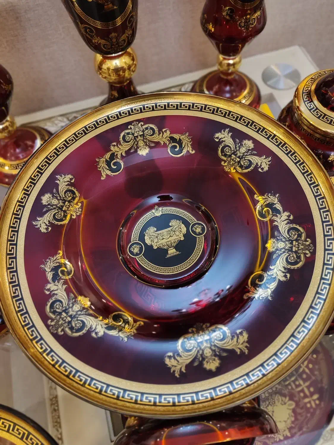 کریستال دکوری دوپوست اناری ورساچه نو جهیزیه|صنایع دستی و سایر لوازم تزئینی|تهران, پونک|دیوار