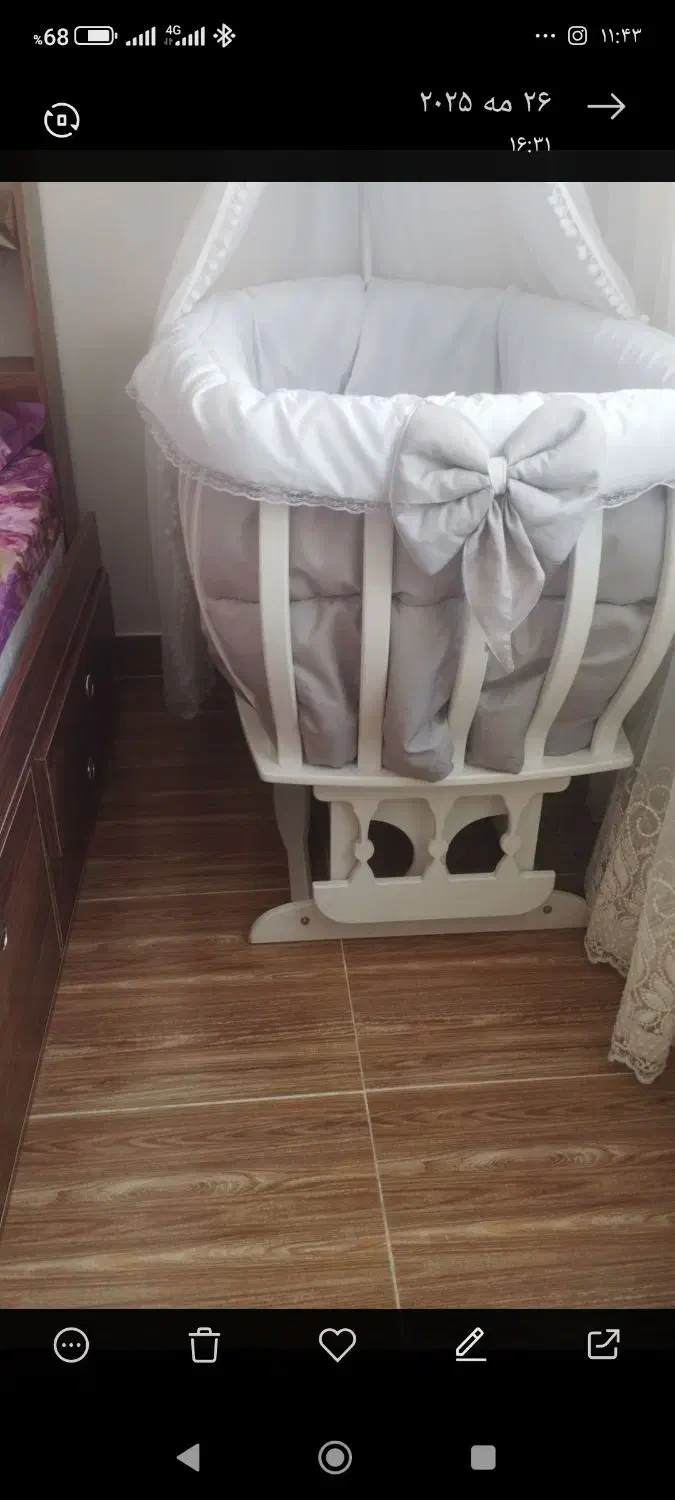 تخت گهواری|تخت و سرویس خواب|خلخال, |دیوار