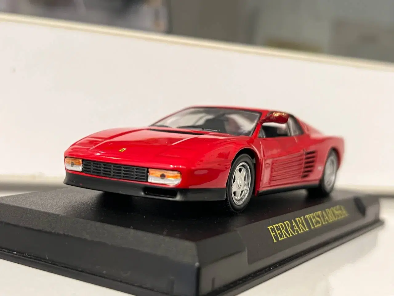ferrari testarossa|کلکسیون و سرگرمی|تهران, گلستان (شهرک راه آهن)|دیوار