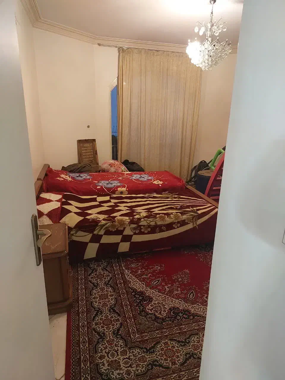 رهن و اجاره ۲۱۰متری۳خوابه فول امکانات ویلایی