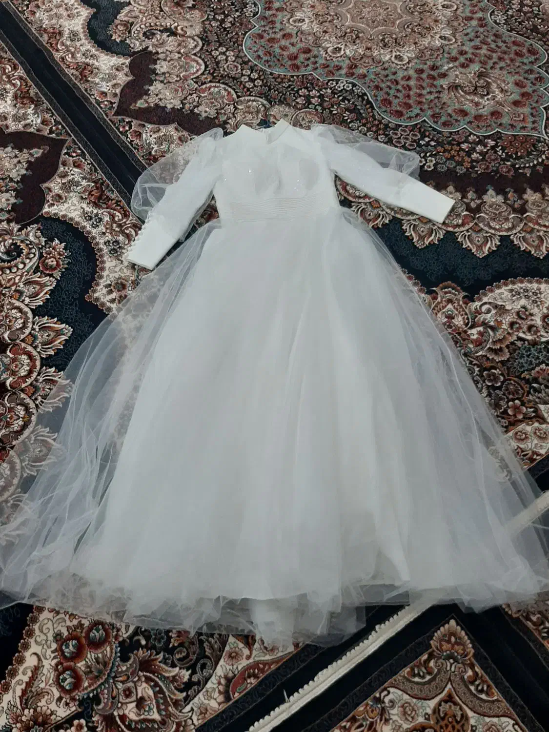 لباس عقد|لباس|نظرآباد, شهرک سید جمال الدین|دیوار