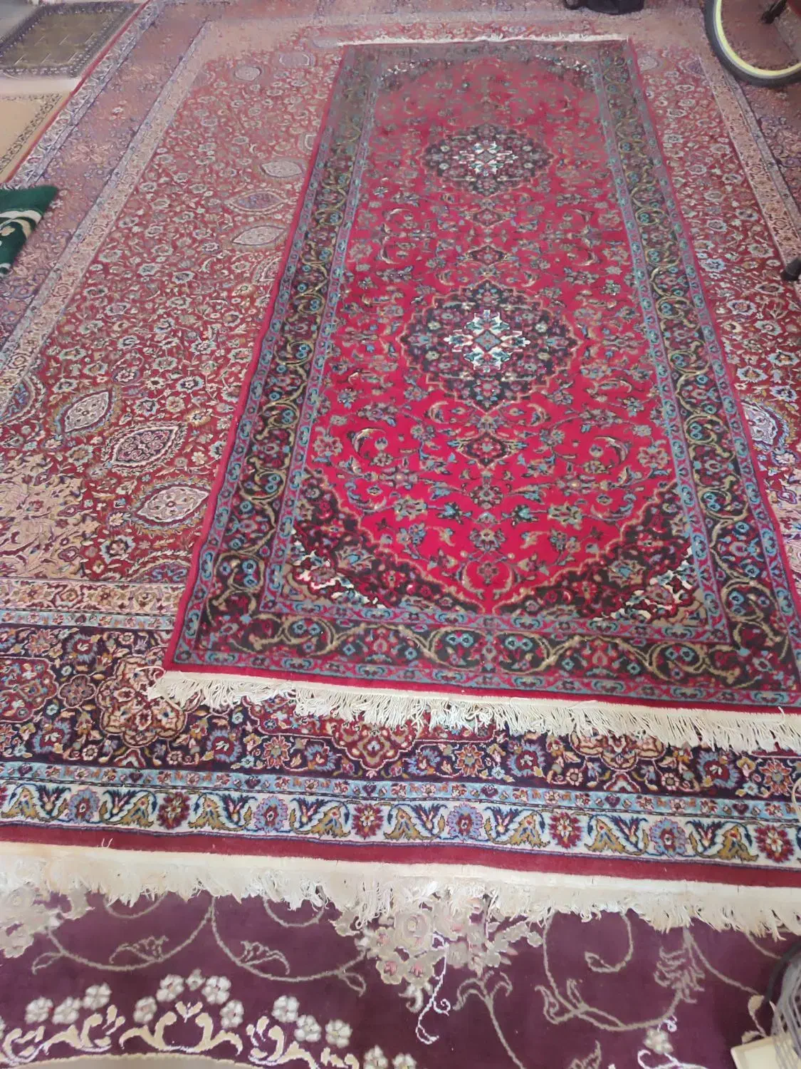 قالی کناره ماشینی نخی ۴×۱۴۰ سالم درحدنوقیمت۱۲۰۰|فرش|شیراز, کرونی(خاتونک)|دیوار