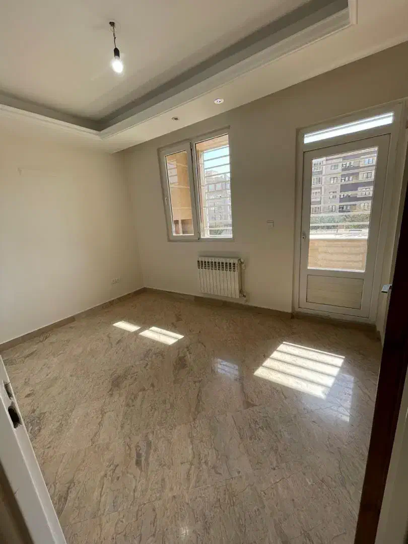 جنت اباد جنوبی-لاله غربی/ ۱۷۵ متر۳ خواب/تک واحدی