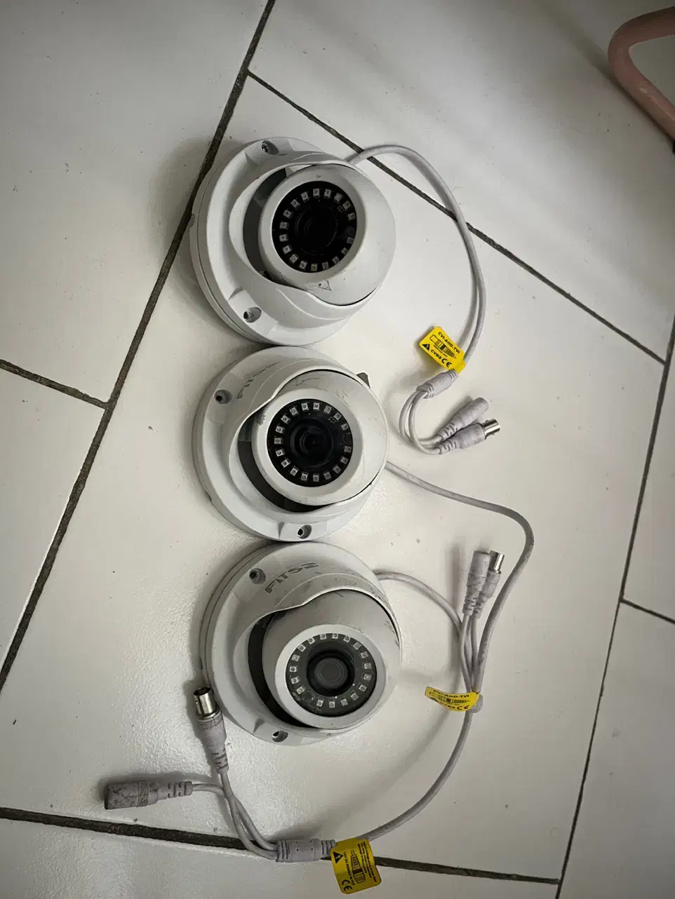 سه عدد دوربین مدار بسته دید در شب|دوربین مداربسته|تهران, تهرانپارس غربی|دیوار