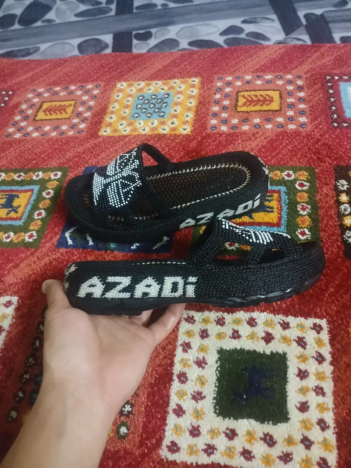 دمپایی زندان بافت|کیف، کفش، کمربند|گنبد کاووس, |دیوار