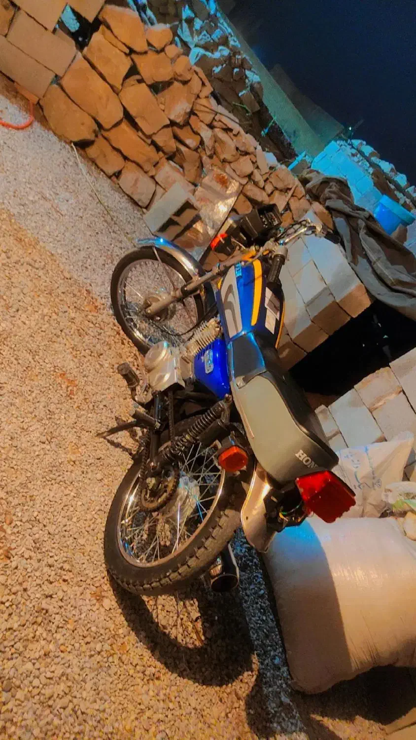 موتور الگانس مدل 83|موتورسیکلت|فولادشهر, مسکن مهر فولادشهر|دیوار