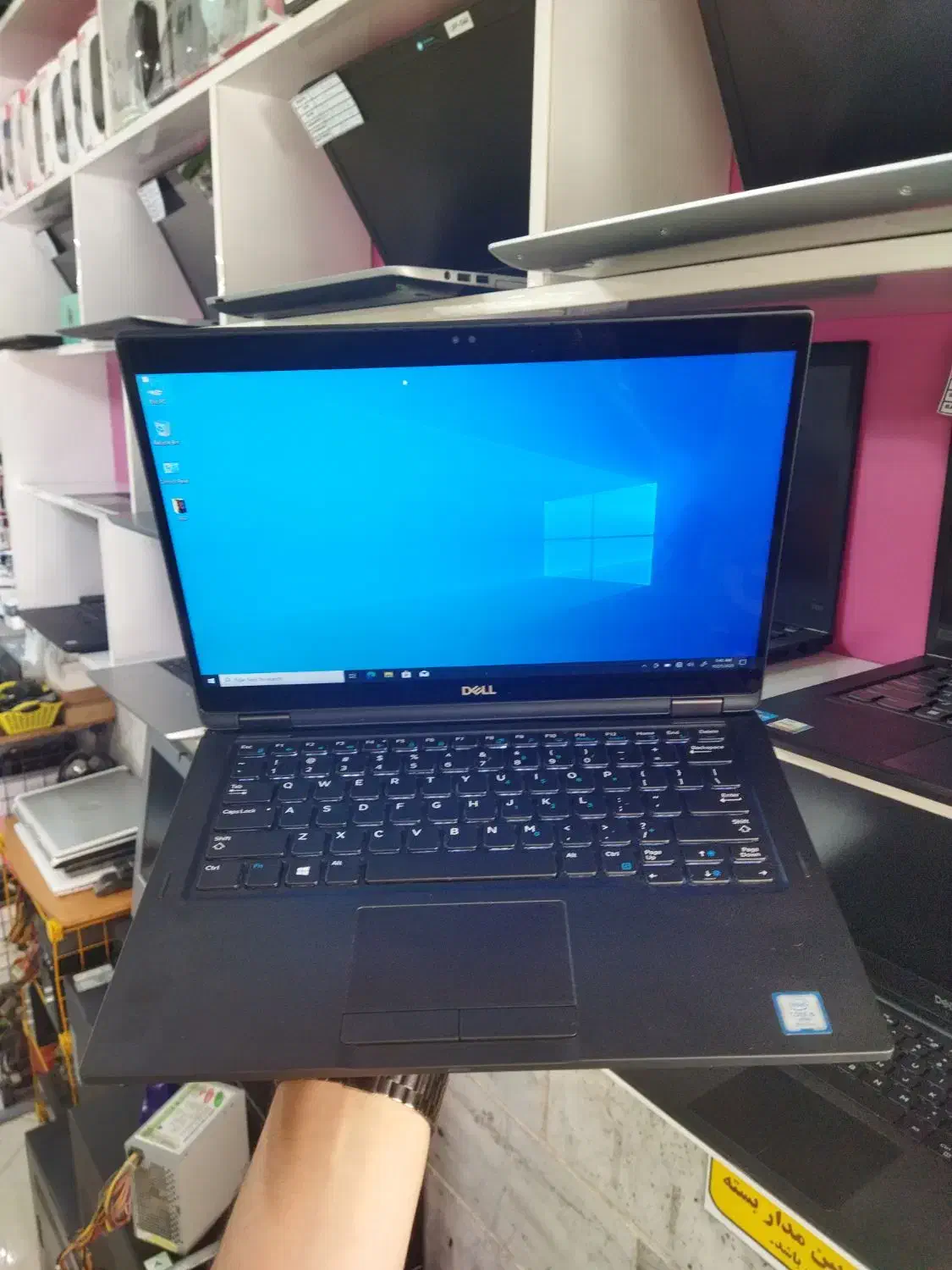 لپتاپ دل DELL7390 i5  RAM8 SSD257 تاچ تبلتشو سبک|رایانه همراه|کرج, گلشهر|دیوار
