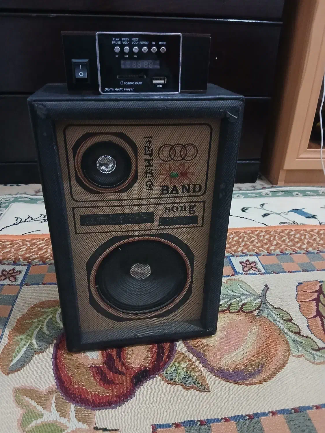 یک عدد ظبط بلوتوثی با باند|سیستم صوتی خانگی|مشهد, مهدی آباد (بلوار توس)|دیوار