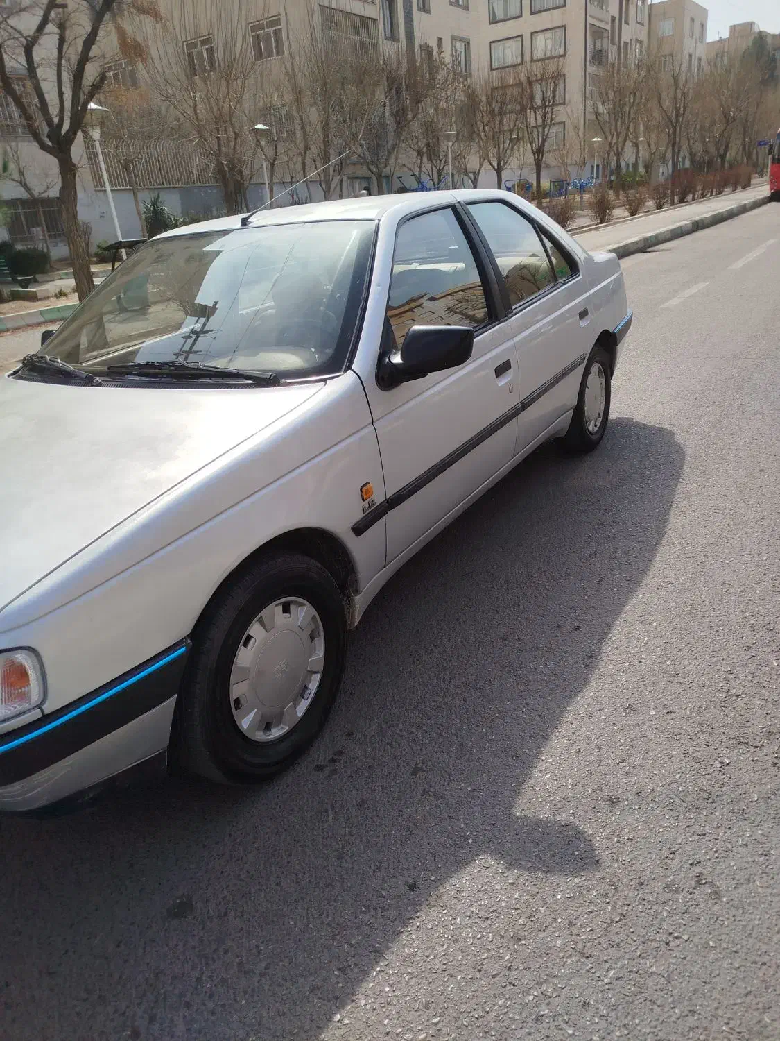 پژو405 مدل 92|خودرو سواری و وانت|کرج, ساماندهی|دیوار