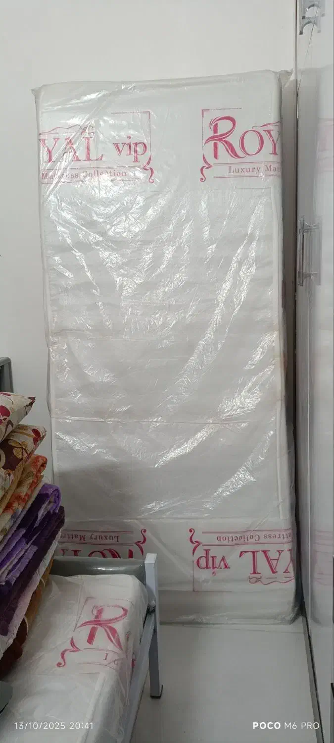 لوازم خانه و اشپزخانه|تخت و سرویس خواب|رضویه, |دیوار