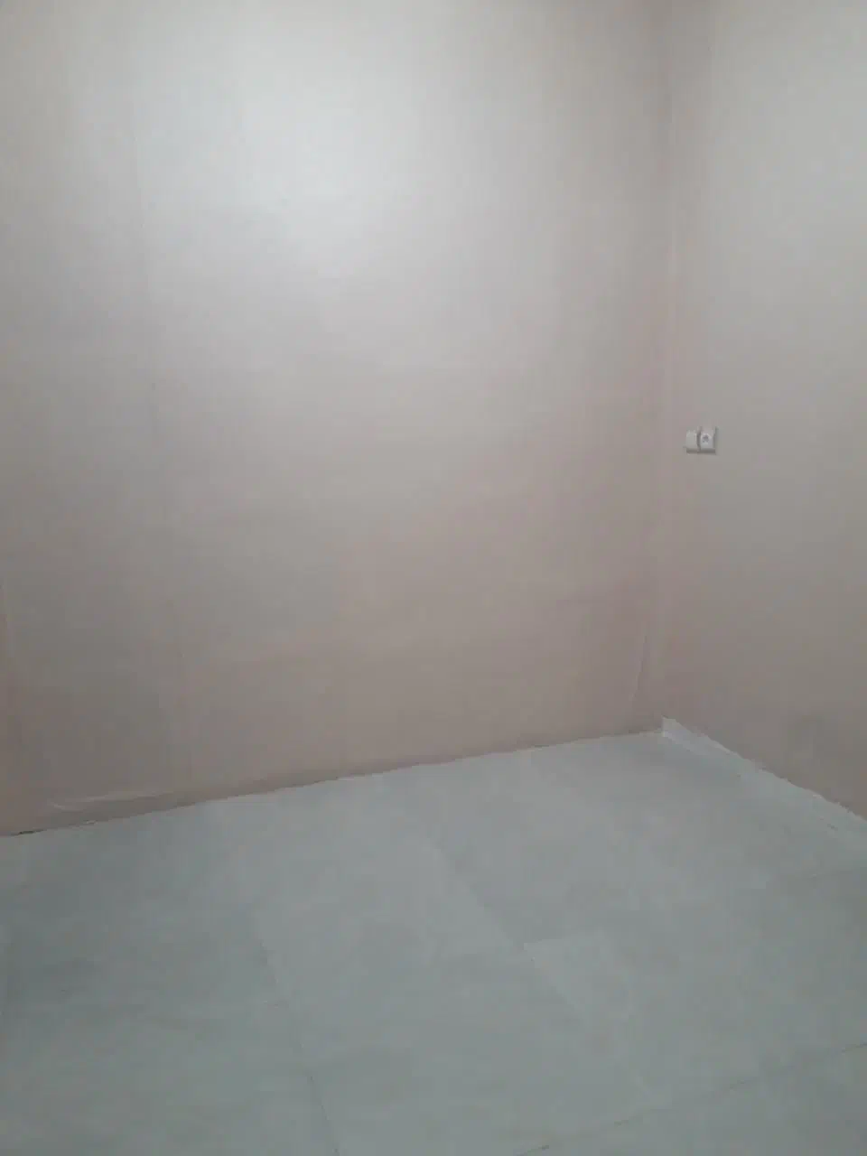 اجاره مغازه (انبار) ۱۰ متری در عبدل آباد|اجارهٔ مغازه و غرفه|تهران, عبدل‌آباد|دیوار