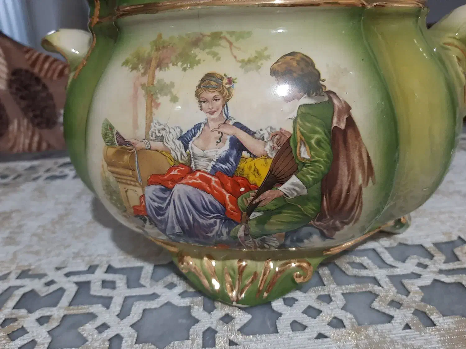 کاسه سرامیکی عتیقه|کلکسیون اشیاء عتیقه|ارومیه, |دیوار