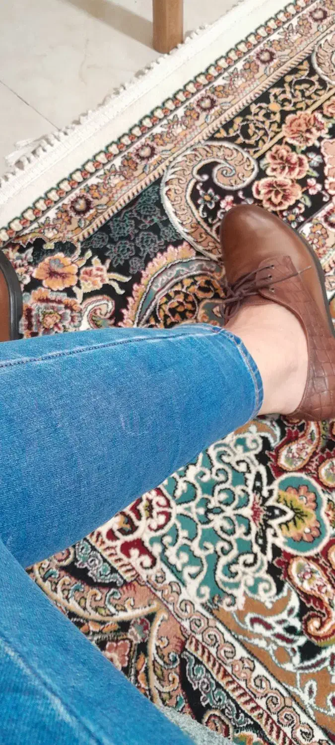 کفش  راحتی چرم اسکوتر|کیف، کفش، کمربند|پرند, فاز ۶|دیوار