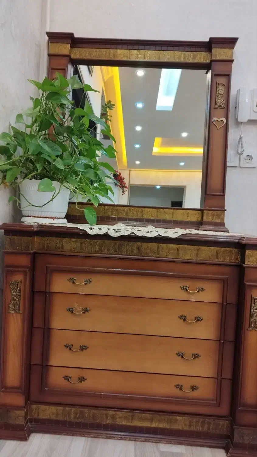 تخت و دراور|تخت و سرویس خواب|سلماس, |دیوار