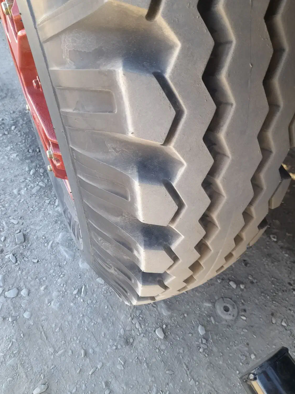 لاستیک|قطعات یدکی و لوازم جانبی|نیشابور, دربقاضی|دیوار