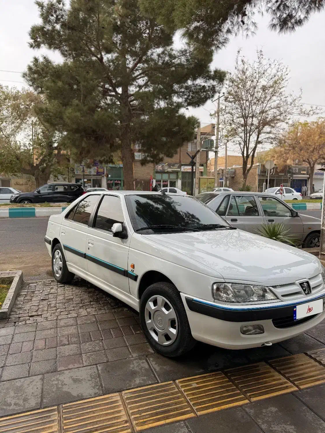 پژو پارس تیوفایو مدل ۹۸ دریچه گاز سیمی|خودرو سواری و وانت|مشهد, بهشت|دیوار