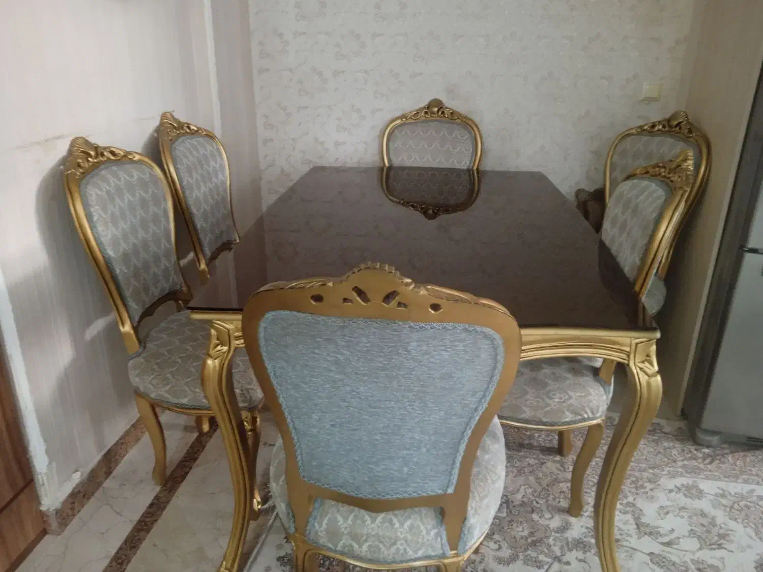 یک دست مبل ۹نفره بامیزناهارخوری چوب راش باجلومبلی|مبلمان خانگی و میز عسلی|پاکدشت, پاکدشت (مامازند)|دیوار