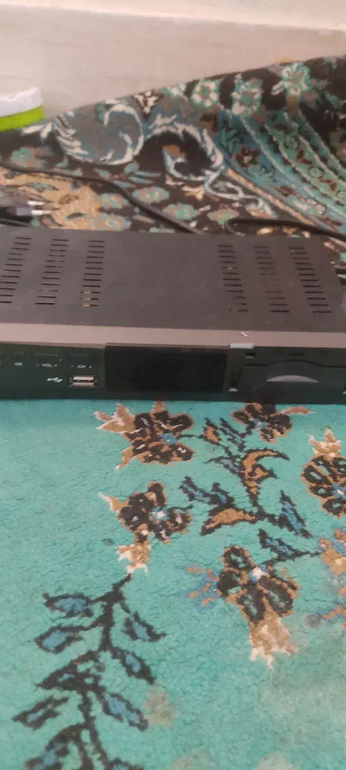 گیرنده دیجیتال|صوتی و تصویری|شاهین‌شهر, فدک|دیوار