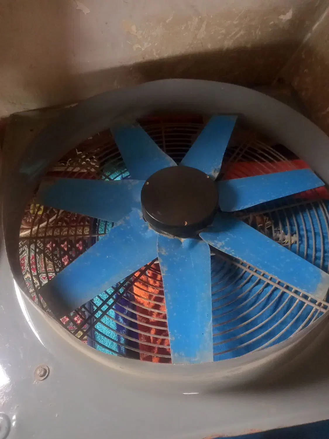 فن هواکش|پنکه و تصفیه‌کنندهٔ هوا|گرگان, |دیوار