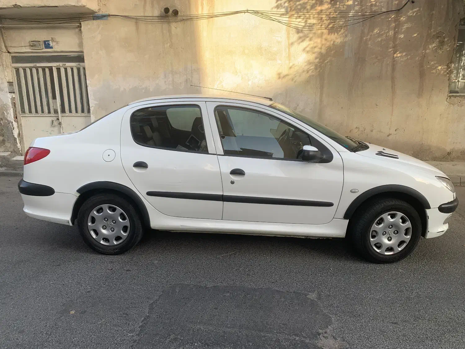 ۲۰۶ sd سفید ۱۱۳ کارکرد|خودرو سواری و وانت|تهران, آزادشهر|دیوار