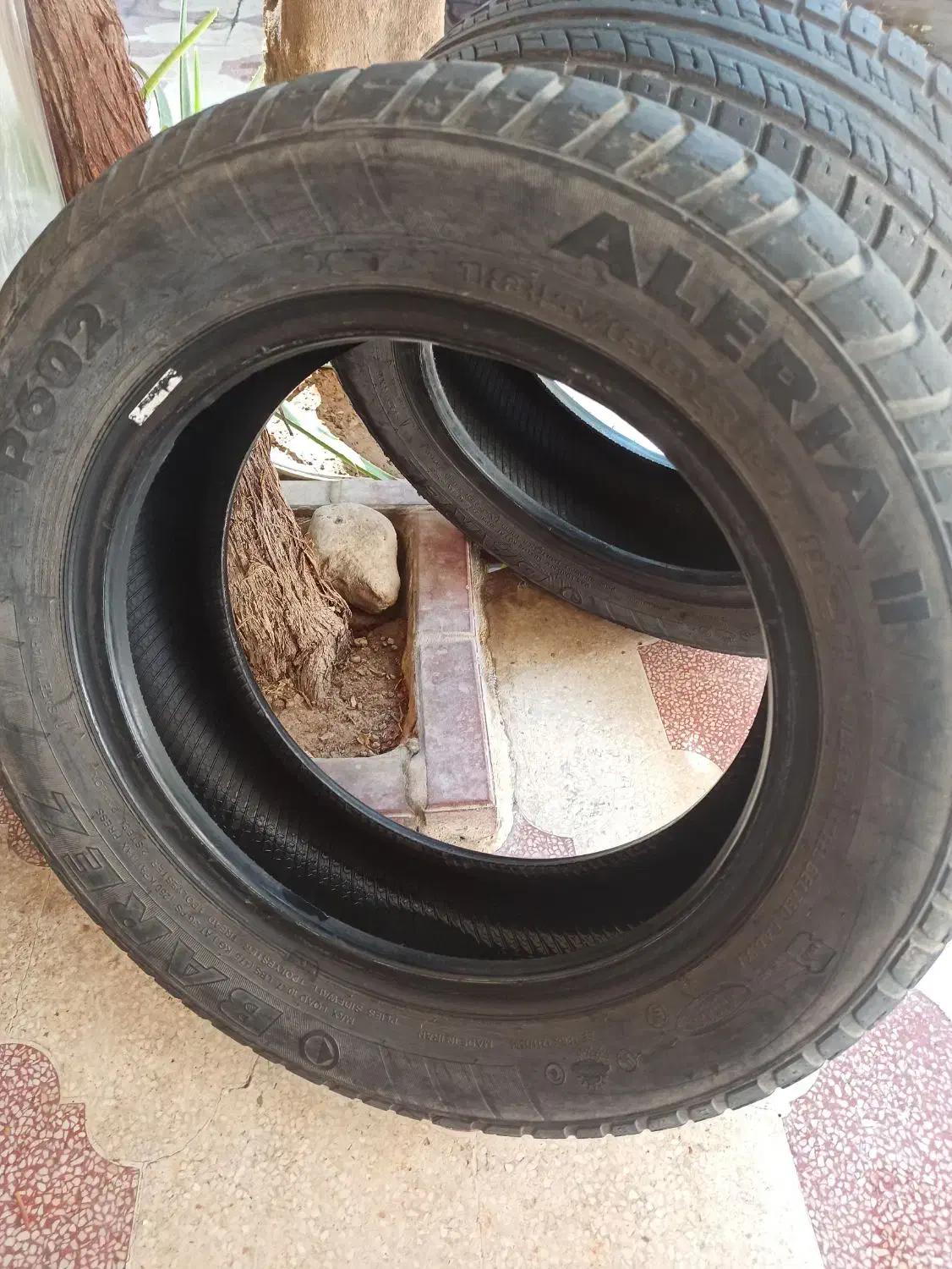 لاستیک 70/|قطعات یدکی و لوازم جانبی|شیراز, بالا کفت|دیوار